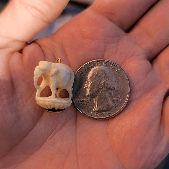 Small Carved Elephant Pendant on 14k - Picture 4 of 4